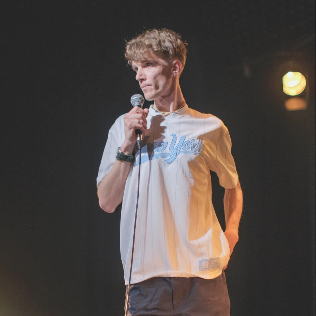 untitled-design-18.jpeg?3dc9a019f15fceabb67e768662ce9a69