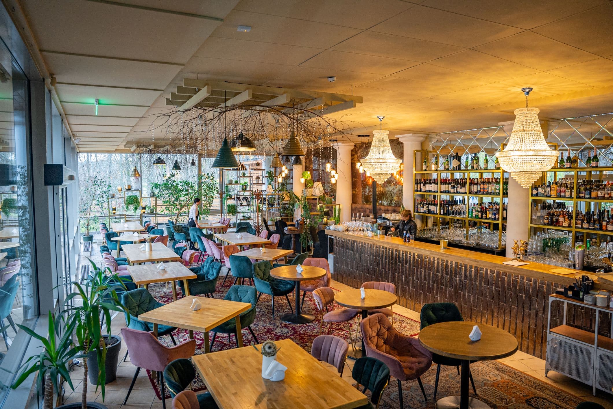 kolonada-366.jpeg?38a2a6c408c2c6c6381227f81391739c