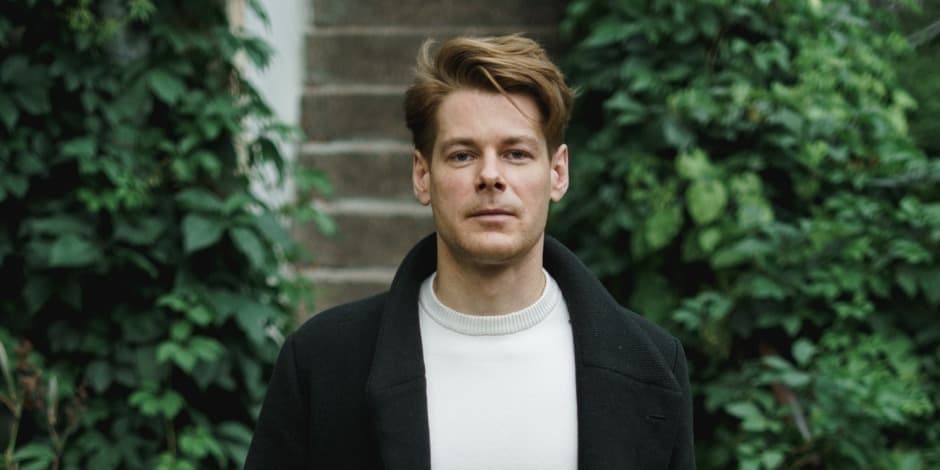 12.19 AURIMAS BAČINSKAS ACOUSTIC. POP/ ROCK // KOLONADA