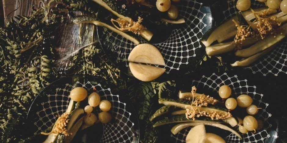 Michelin žvaigžde apdovanoto „Pas mus restorano“ 5-ių patiekalų fine dining vakarienė