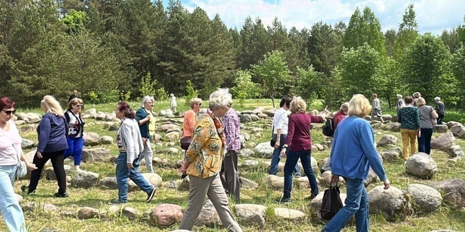 2026.04.25 1 DIENA Ekskursija pažinti Akmenės istoriją, gamtą, meną ir skonį