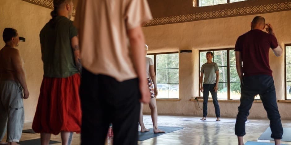 TRE - Įtampos ir traumų paleidimo pratimų praktika Vilniuje