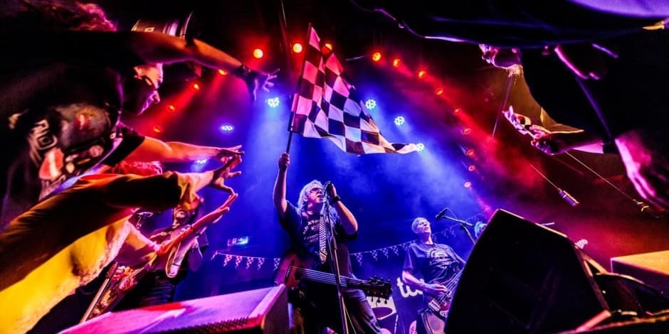 POLIARIZUOTI STIKLAI | 35-tojo gimtadienio koncertas | Tamsta