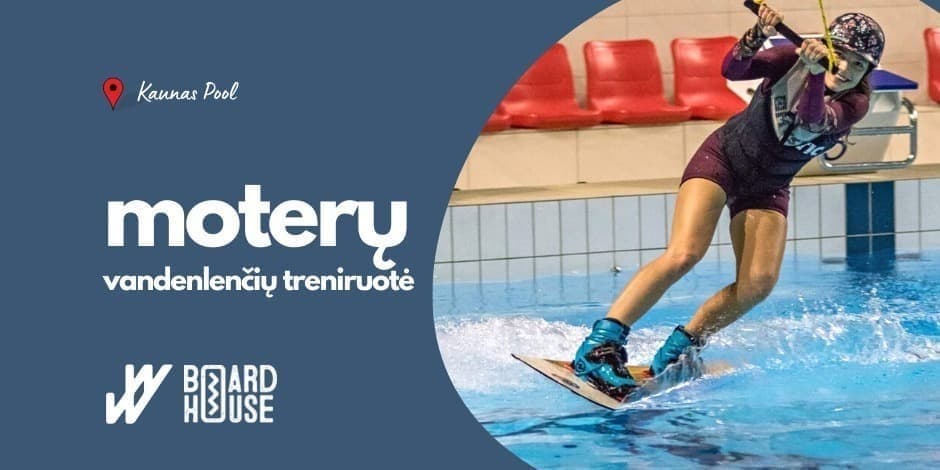 Moterų vandenlenčių treniruotė baseine