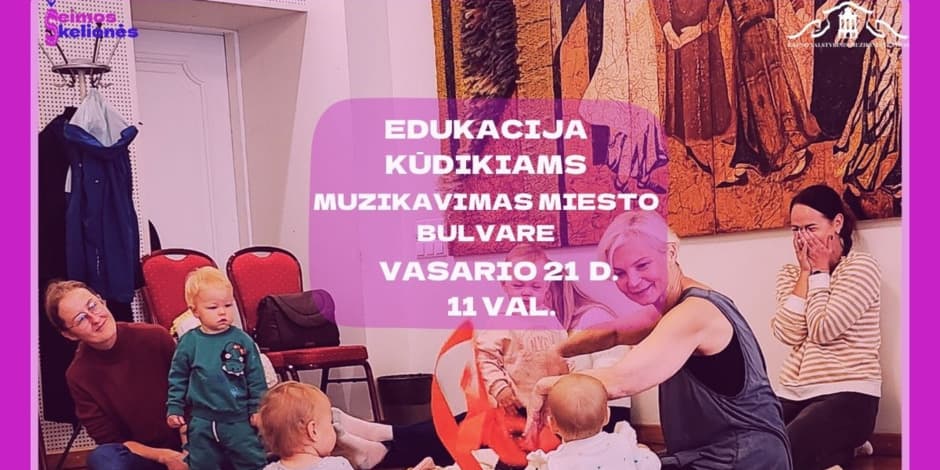Muzikavimas miesto bulvare