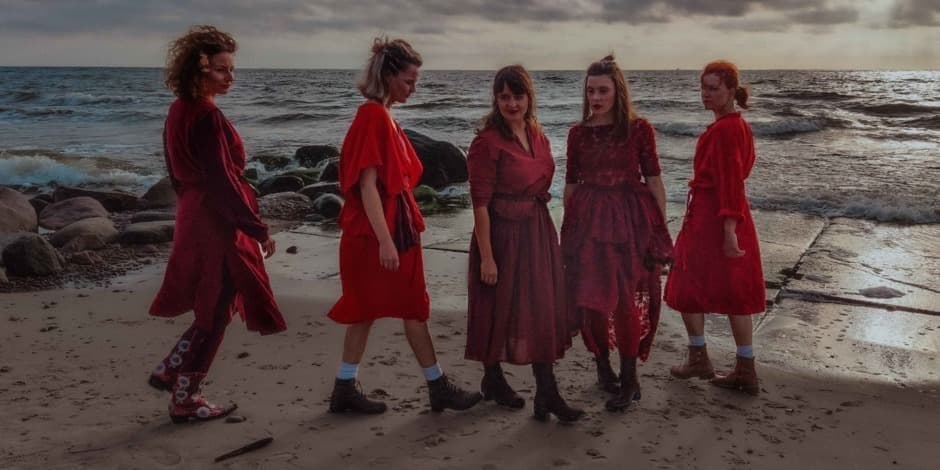 Spektaklis – koncertas „Graži ir ta galinga: Lietuvos moterys"