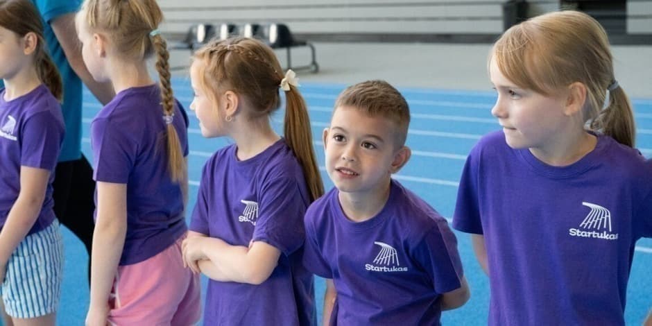 Startuko marškinėliai